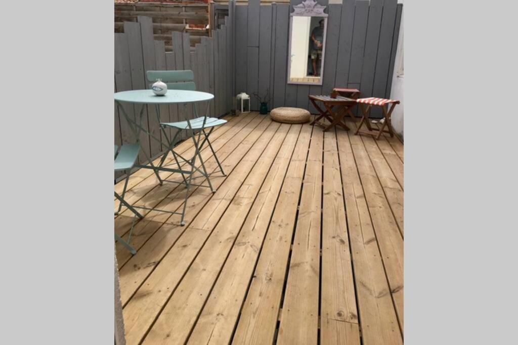 Appartement De Caractere Avec Terrasse. La Rochelle  Exteriör bild