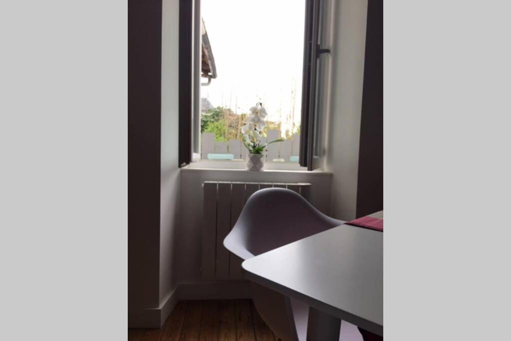 Appartement De Caractere Avec Terrasse. La Rochelle  Exteriör bild
